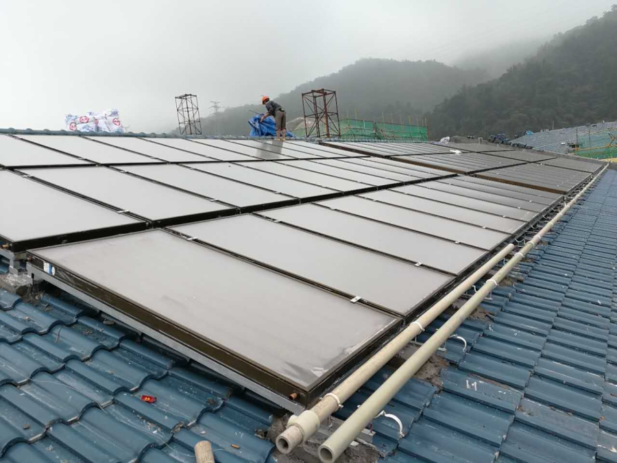 中国南方电网琼中黎母山电站太阳能热水工程